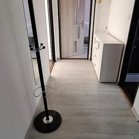 V Centre Mesta Apartman